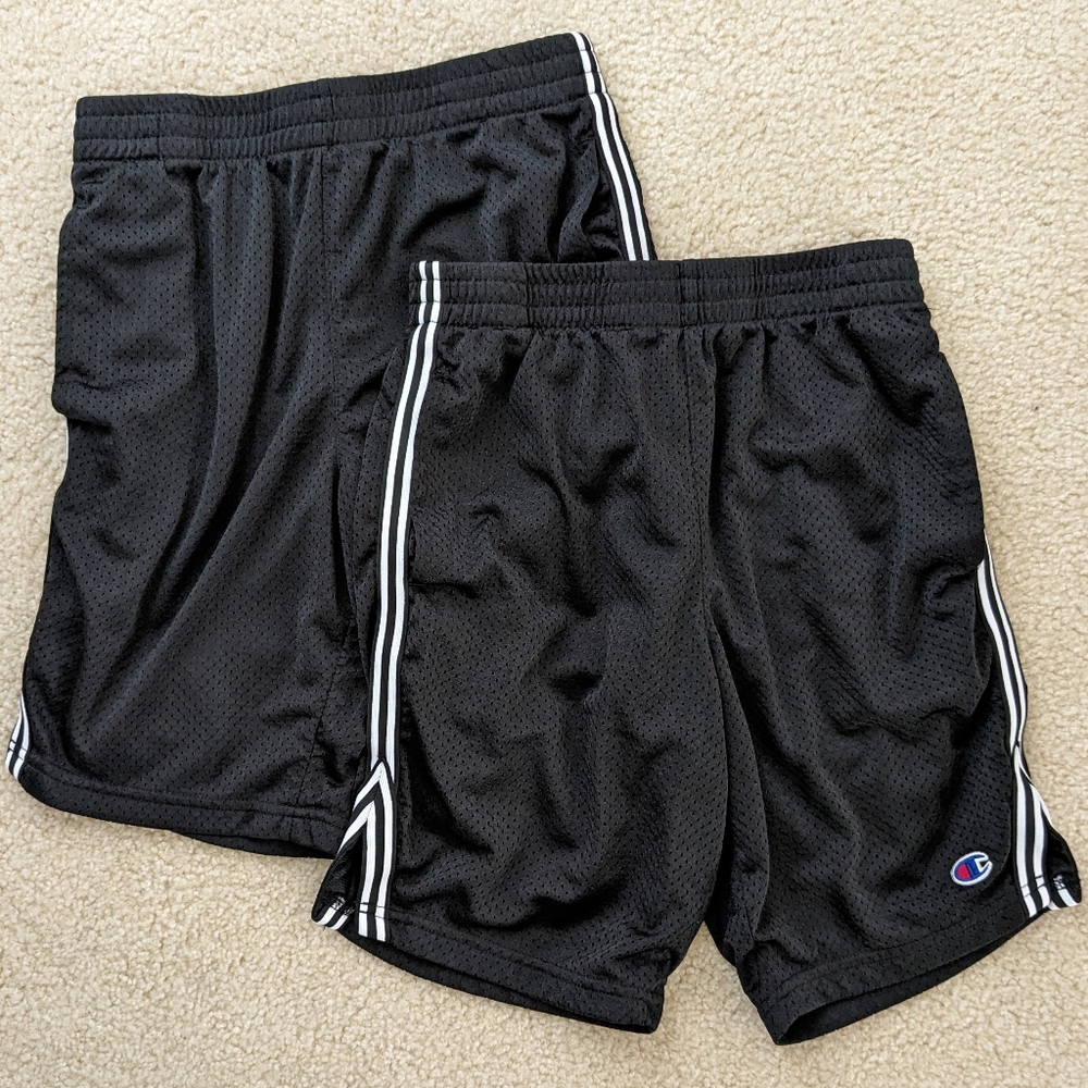 Big Boys Champion Athletic Mesh Shorts (Size M 10/12)
